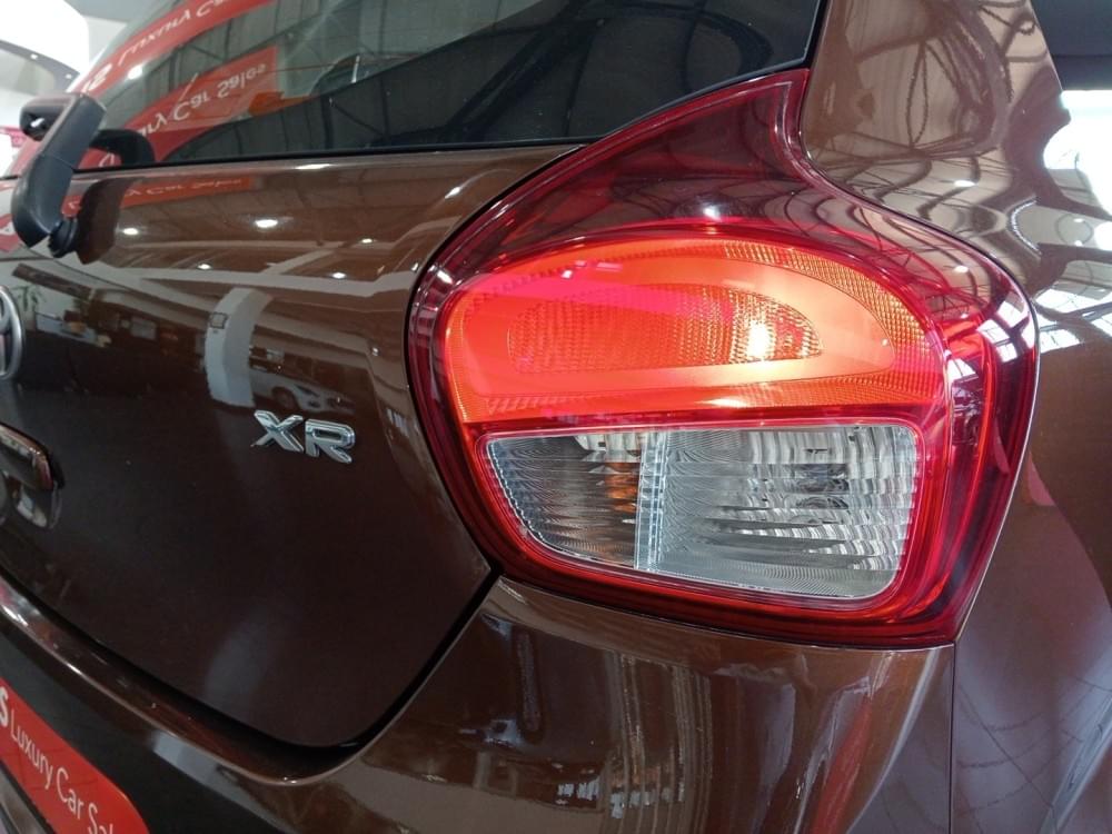 Toyota Vitz 1.0 Xr Amt