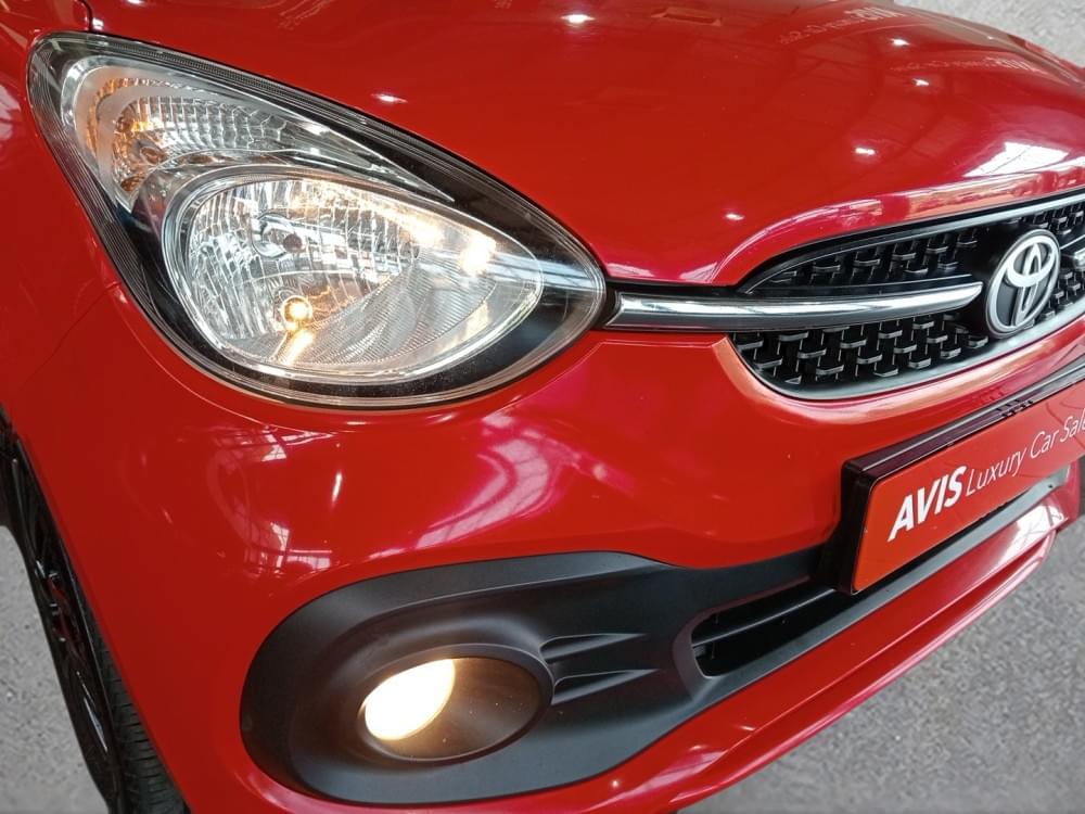 Toyota Vitz 1.0 Xr Amt