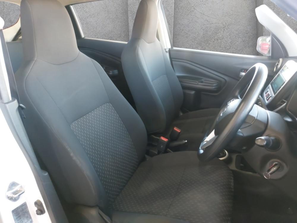 Toyota Vitz 1.0 Xr