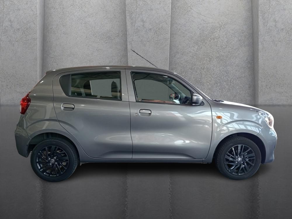 Toyota Vitz 1.0 Xr