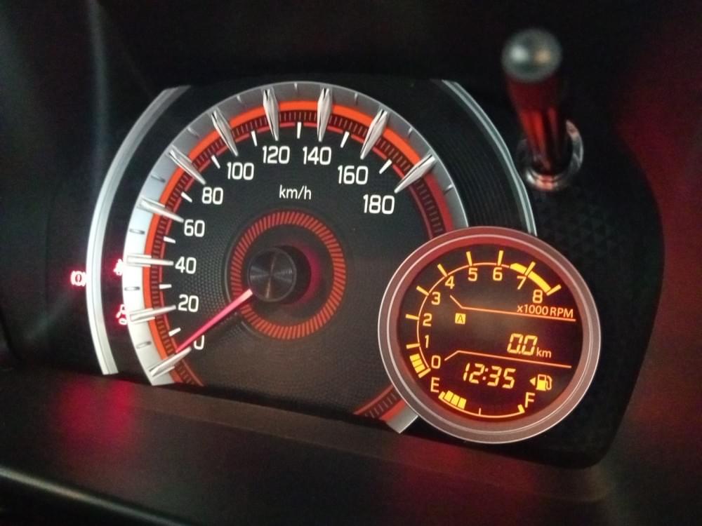 Toyota Vitz 1.0 Xr