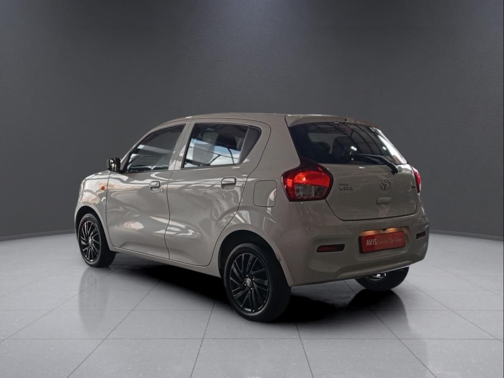 Toyota Vitz 1.0 Xr Amt