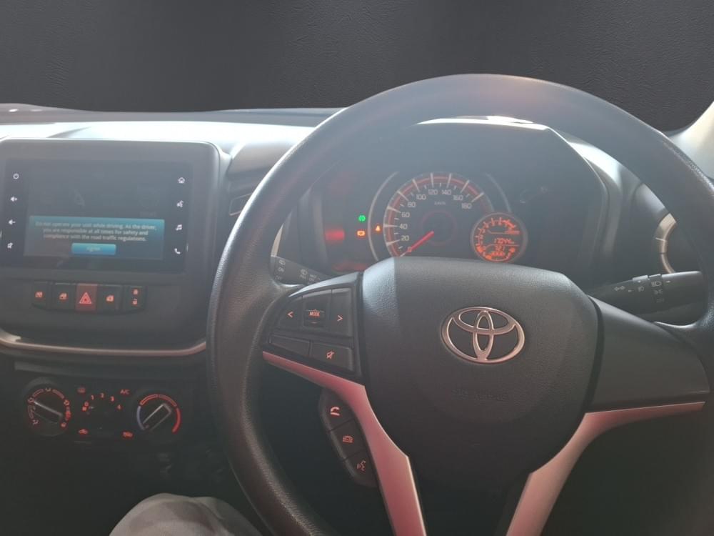 Toyota Vitz 1.0 Xr
