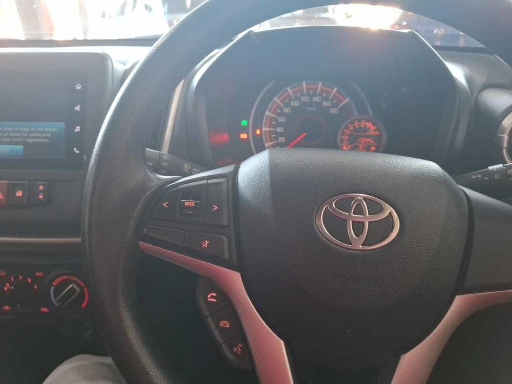 Toyota Vitz 1.0 Xr