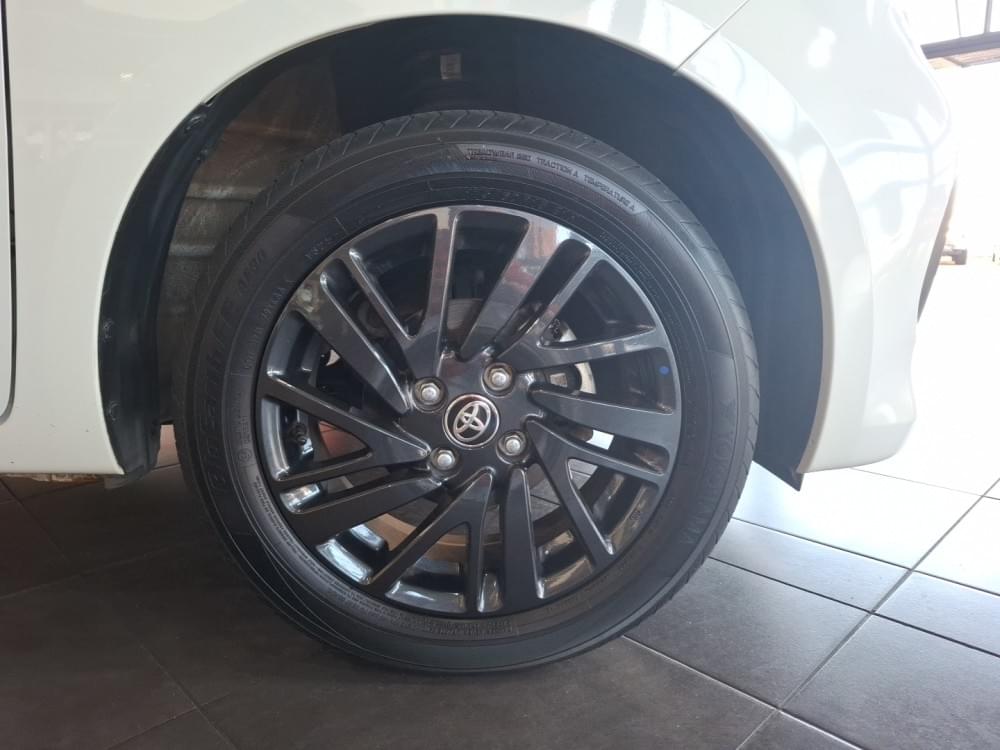 Toyota Vitz 1.0 Xr