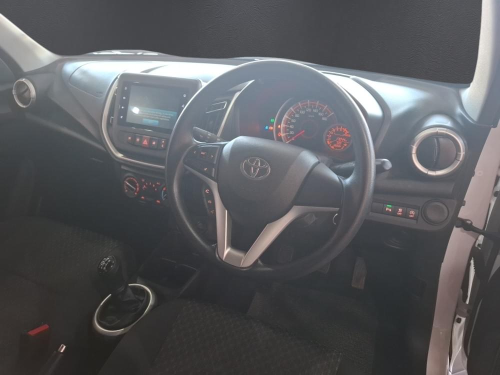Toyota Vitz 1.0 Xr