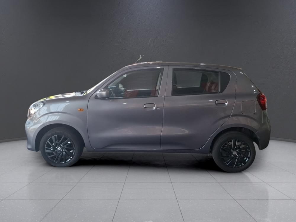 Toyota Vitz 1.0 Xr Mt