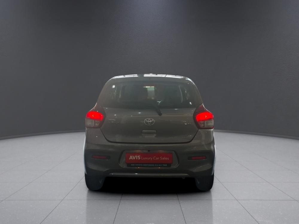 Toyota Vitz 1.0 Xr Mt