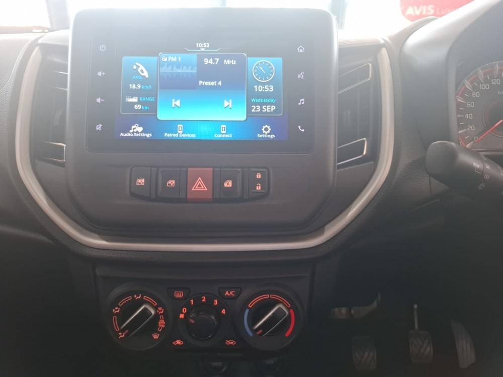 Toyota Vitz 1.0 Xr Mt