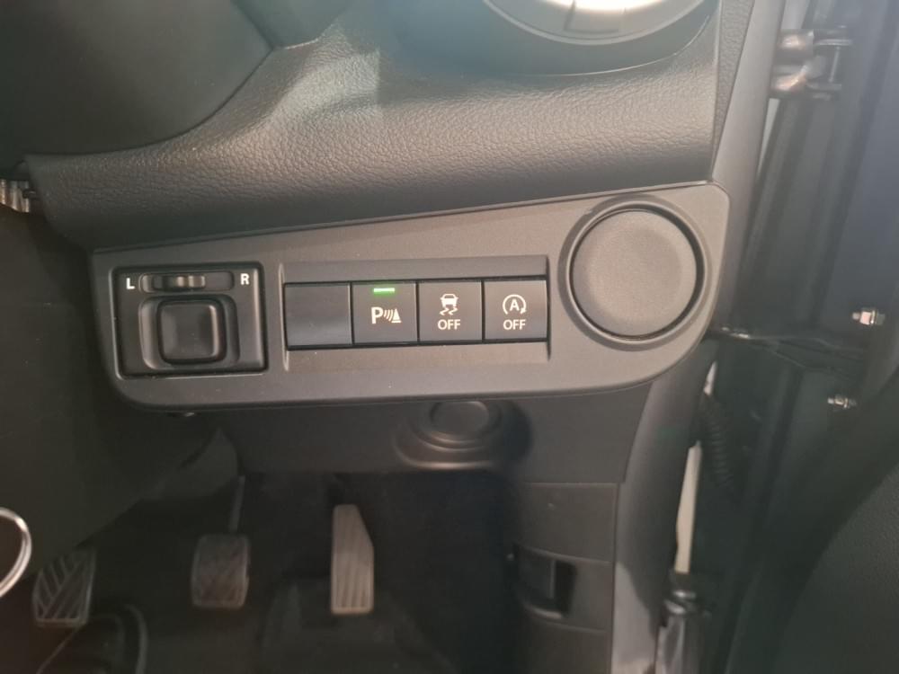 Toyota Vitz 1.0 Xr Mt