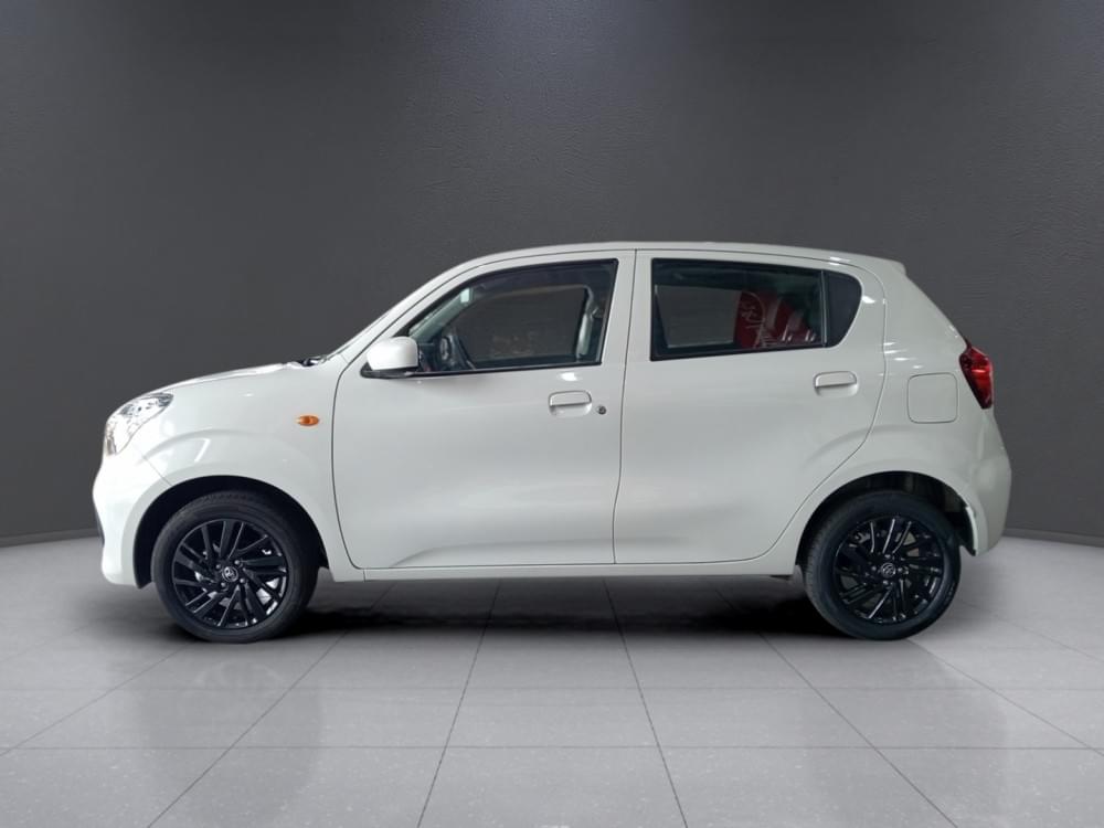 Toyota Vitz 1.0 Xr Mt