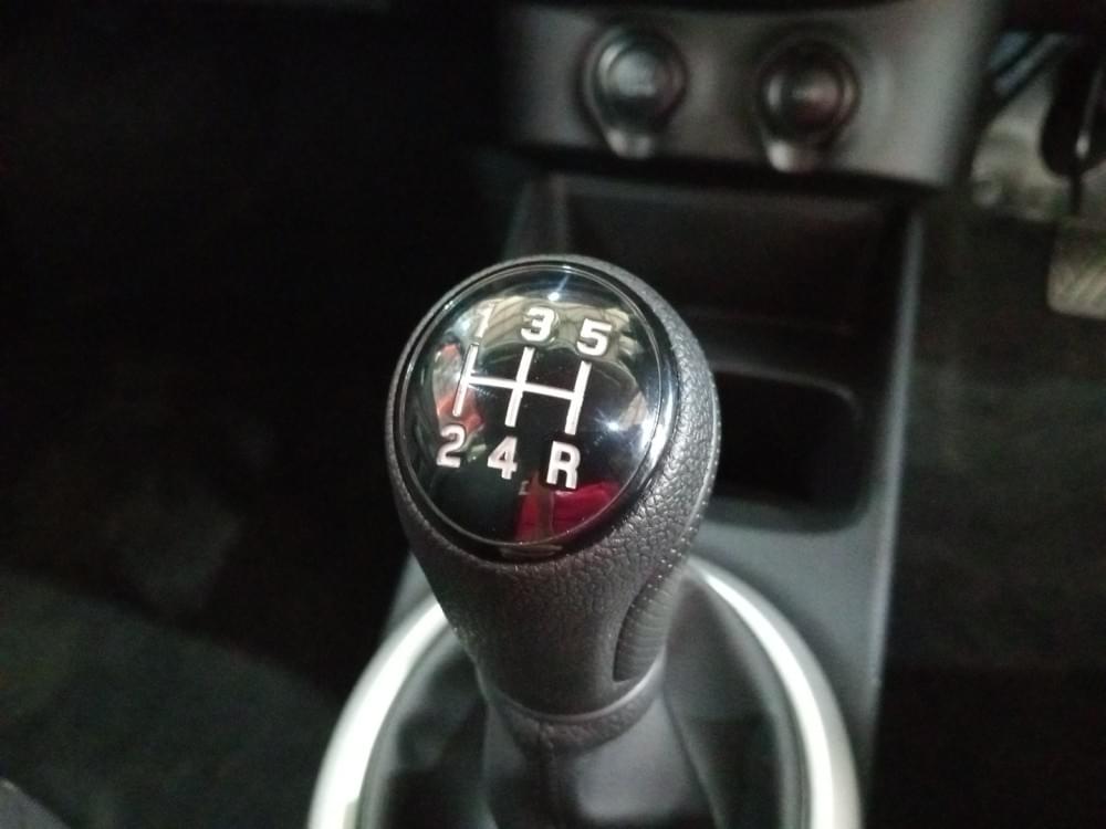 Toyota Vitz 1.0 Xr Mt