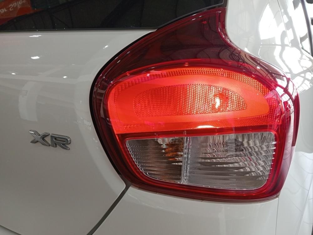 Toyota Vitz 1.0 Xr Mt