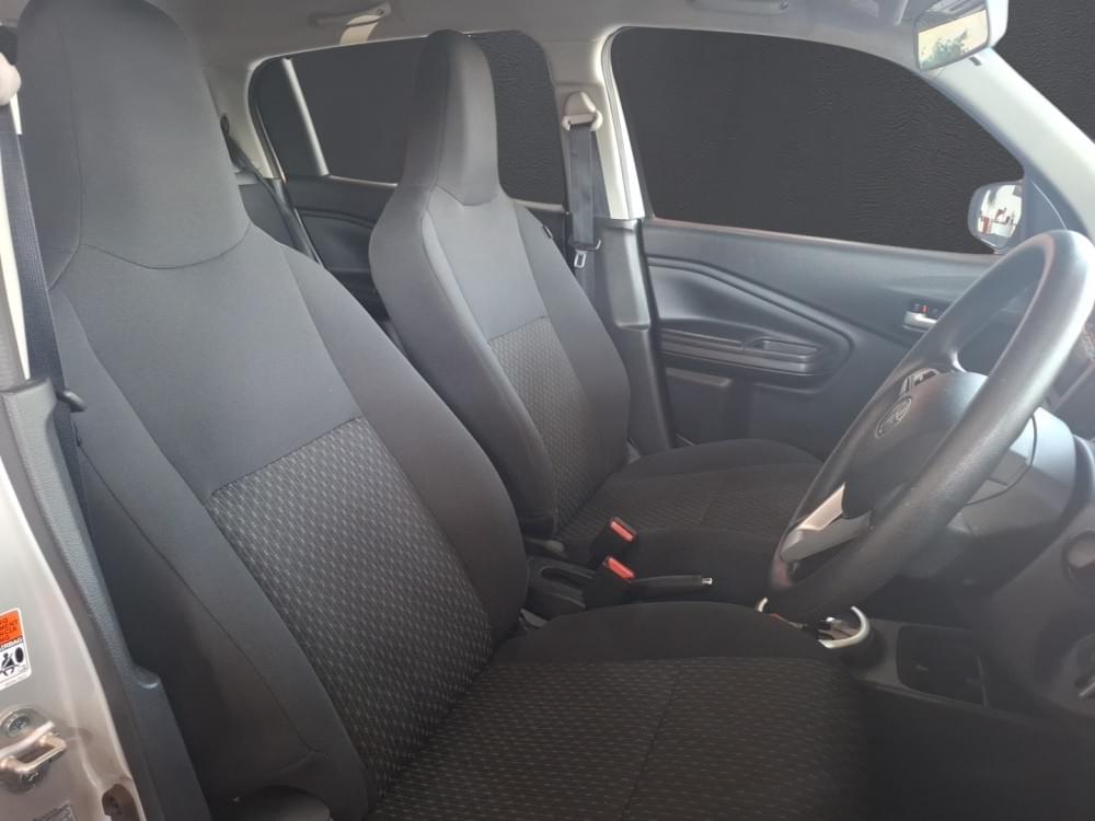 Toyota Vitz 1.0 Xr Amt