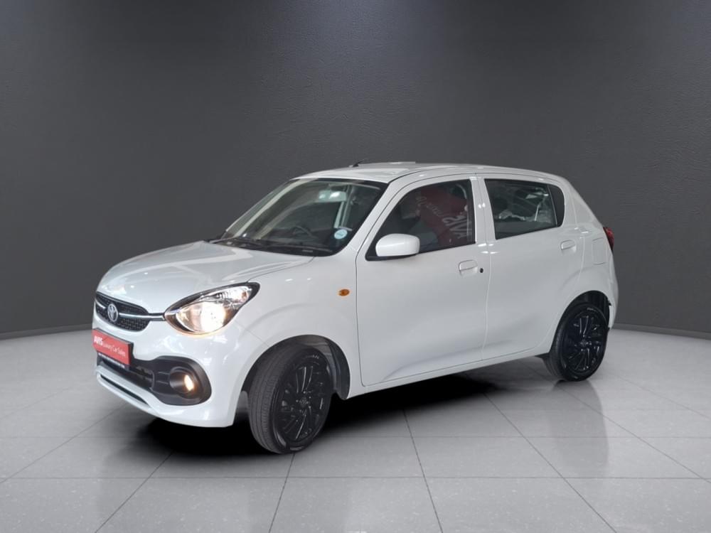 Toyota Vitz 1.0 Xr Mt