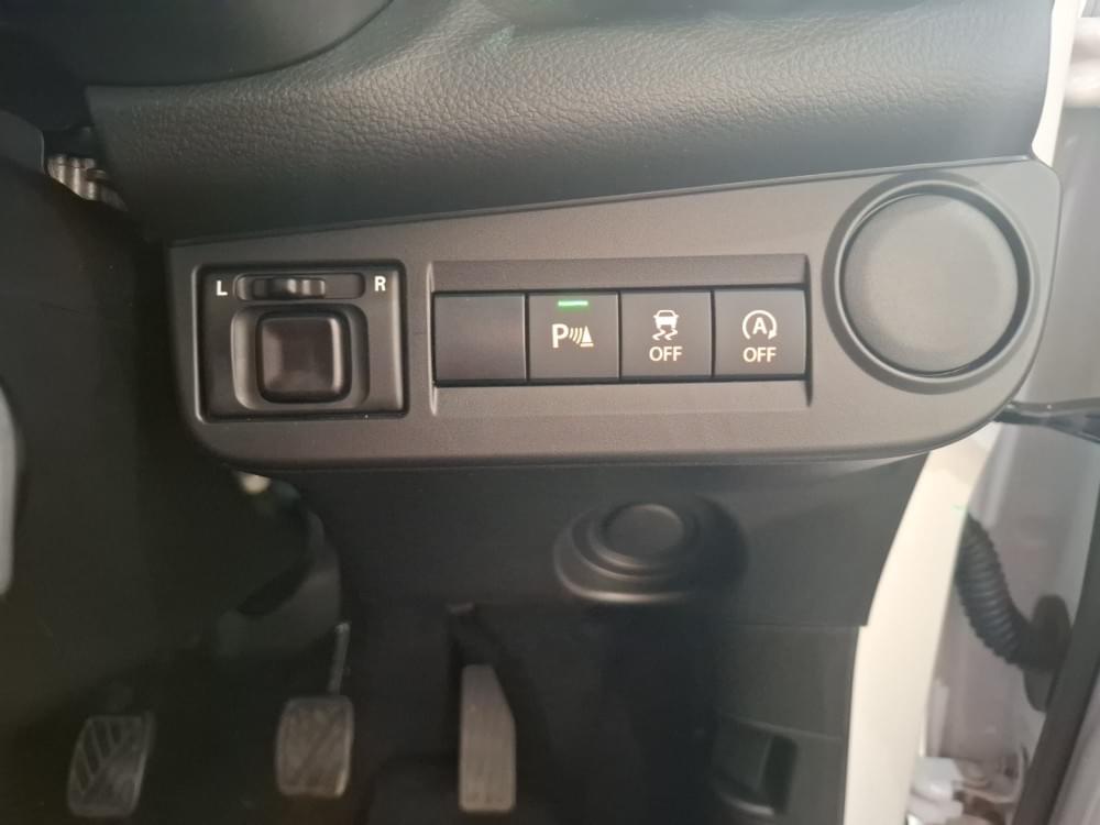 Toyota Vitz 1.0 Xr Mt