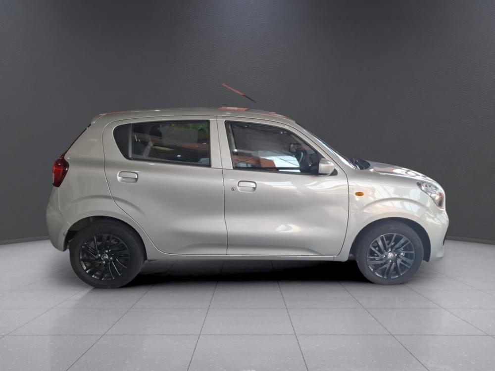 Toyota Vitz 1.0 Xr Amt