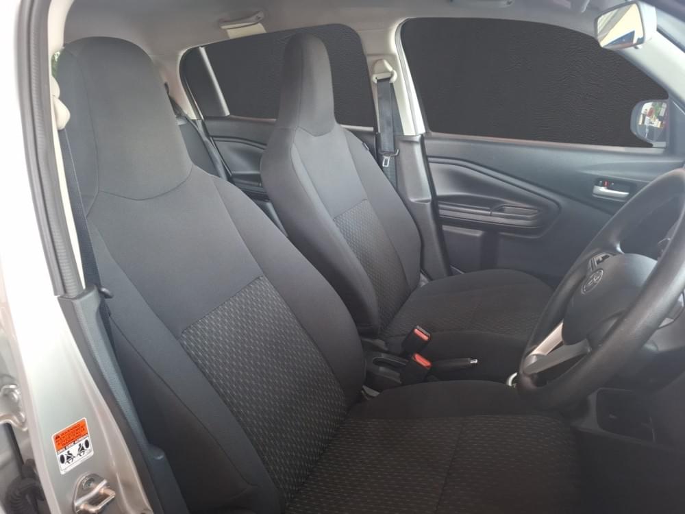 Toyota Vitz 1.0 Xr Amt