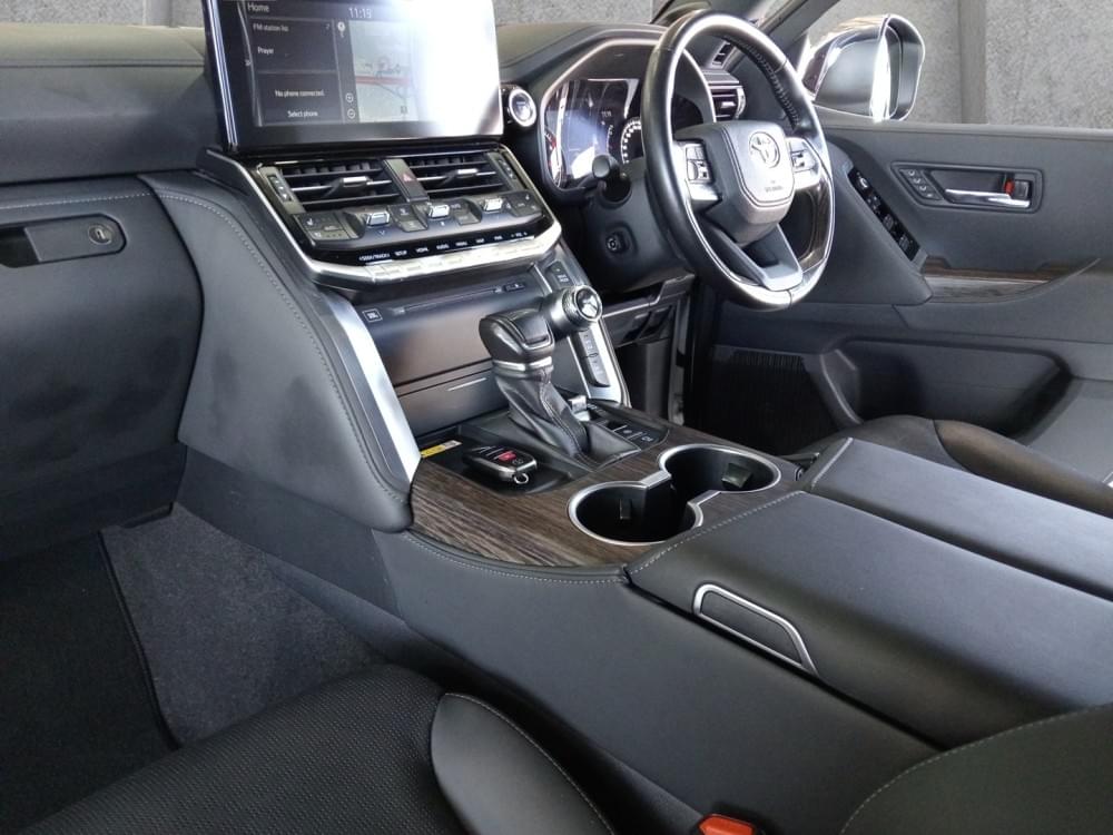 Toyota Land Cruiser 3.5T Zx