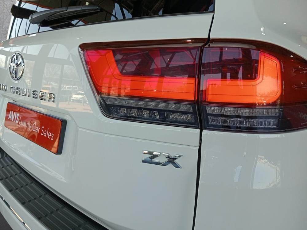 Toyota Land Cruiser 3.5T Zx