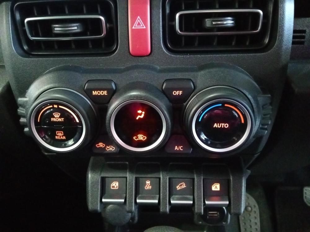Suzuki Jimny 1.5 Glx At