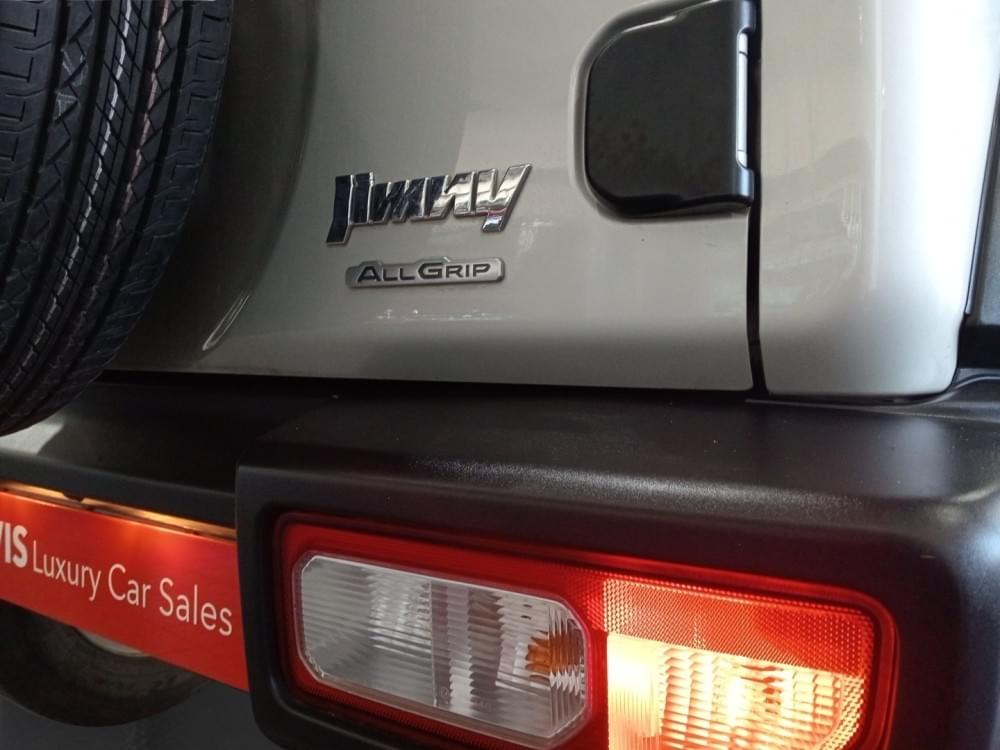 Suzuki Jimny 1.5 Glx At