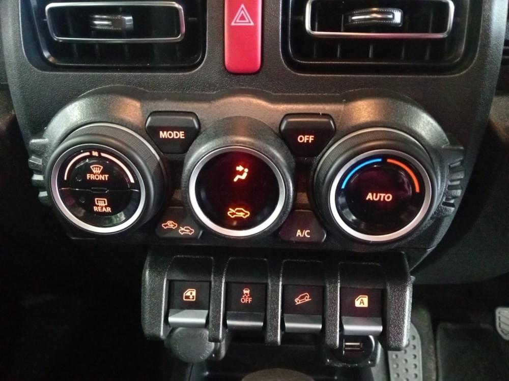 Suzuki Jimny 1.5 Glx At