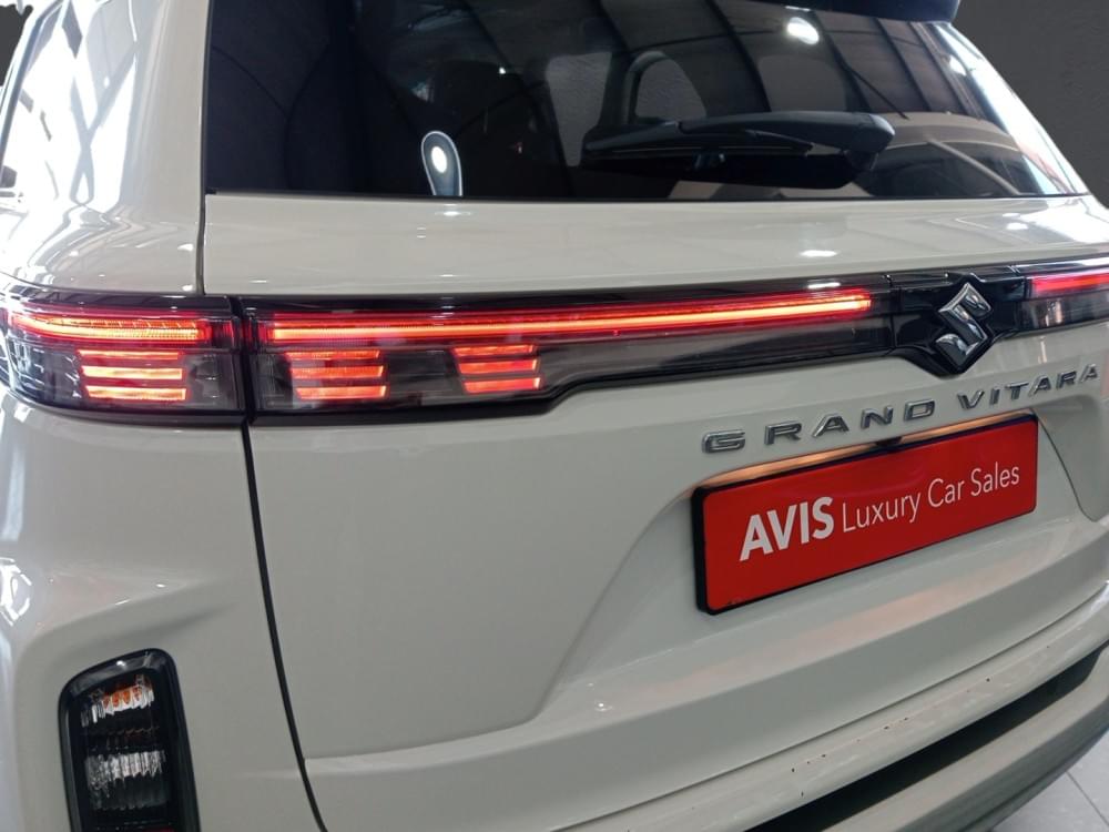 Suzuki N/A 1.5 Glx At