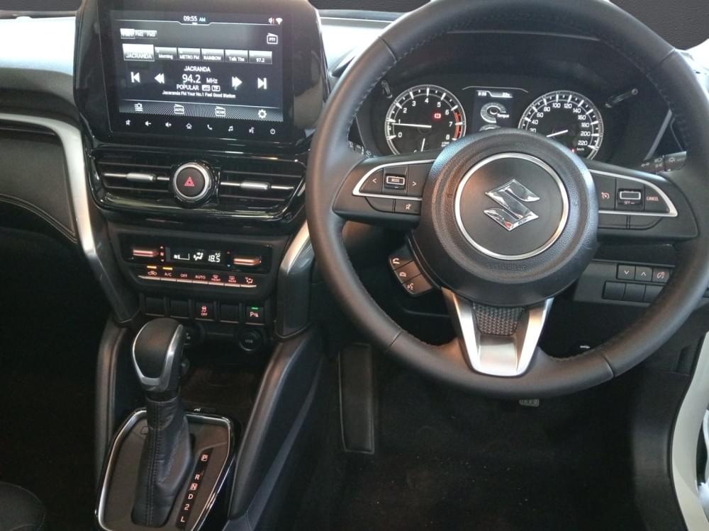 Suzuki N/A 1.5 Glx 4At Gv11