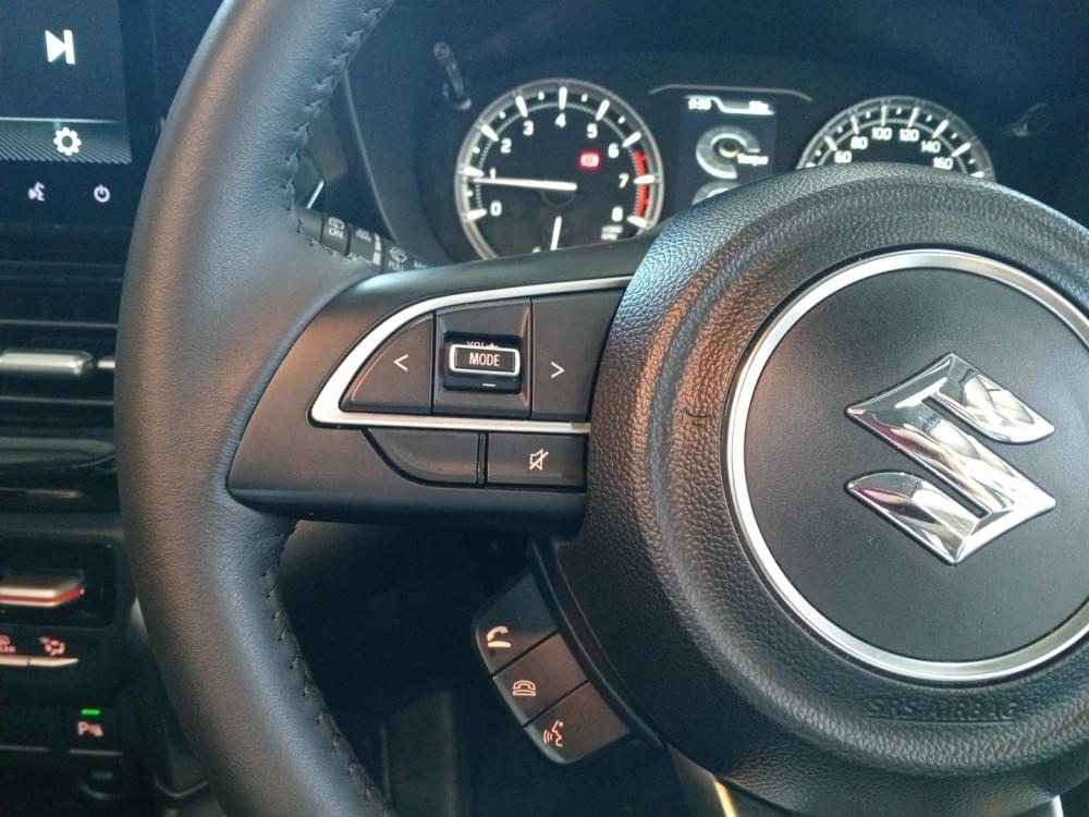 Suzuki N/A 1.5 Glx 4At Gv11