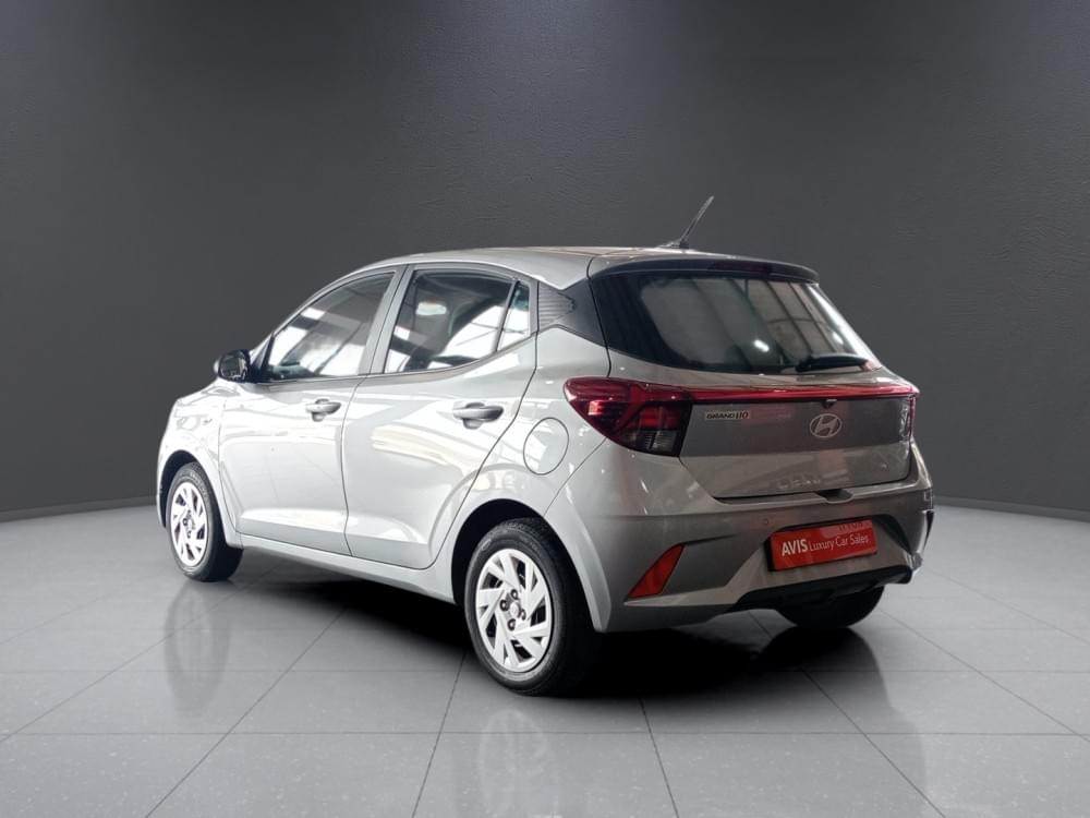 Hyundai N/A 1.2 Premium At