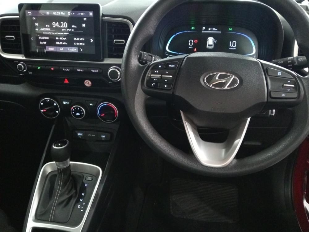 Hyundai Venue 1.0 Motion Dct