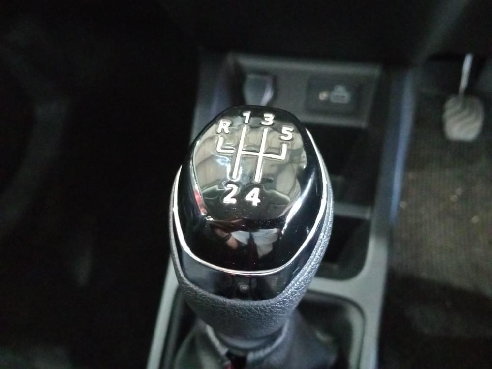 Renault N/A 1.0 Techno