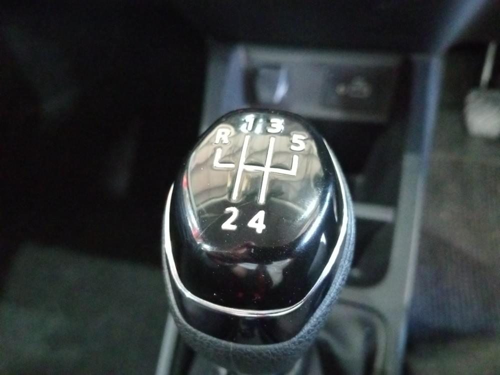 Renault N/A 1.0 Techno