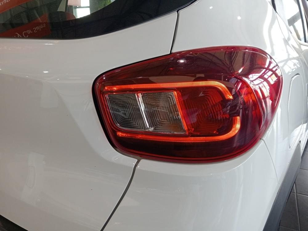 Renault N/A 1.0 Techno