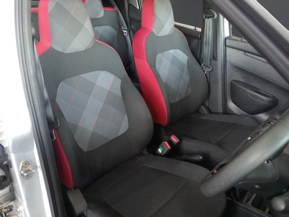 Renault N/A 1.0 Techno