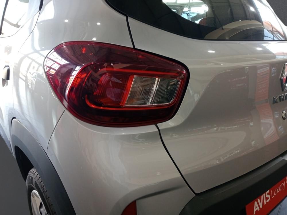 Renault N/A 1.0 Techno