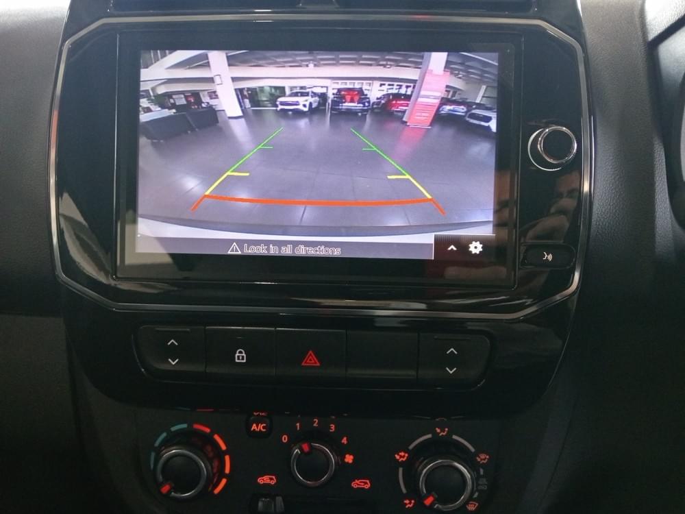 Renault N/A 1.0 Techno