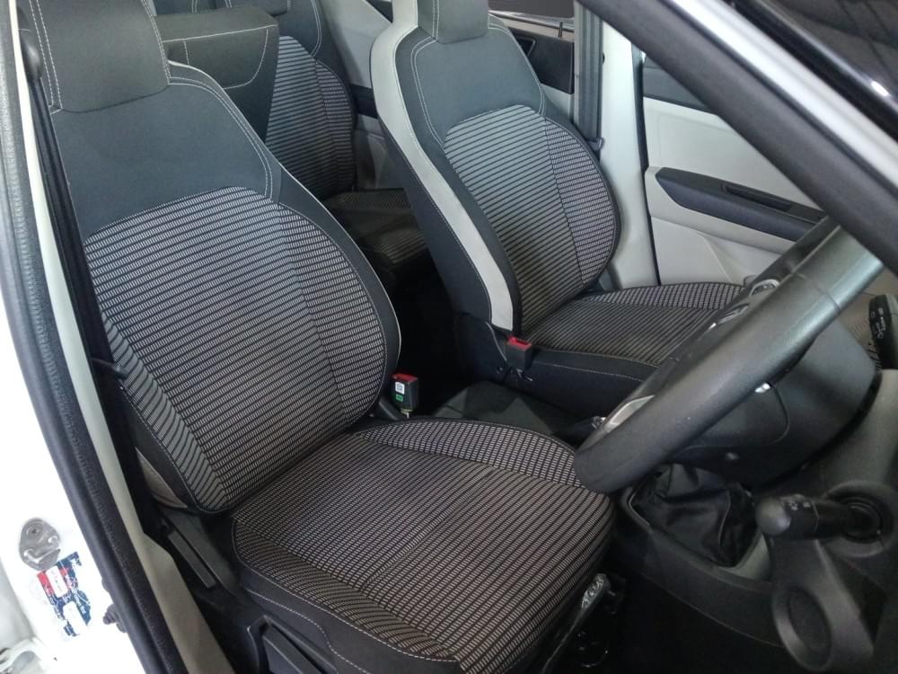 Renault Triber 1.0 Zen