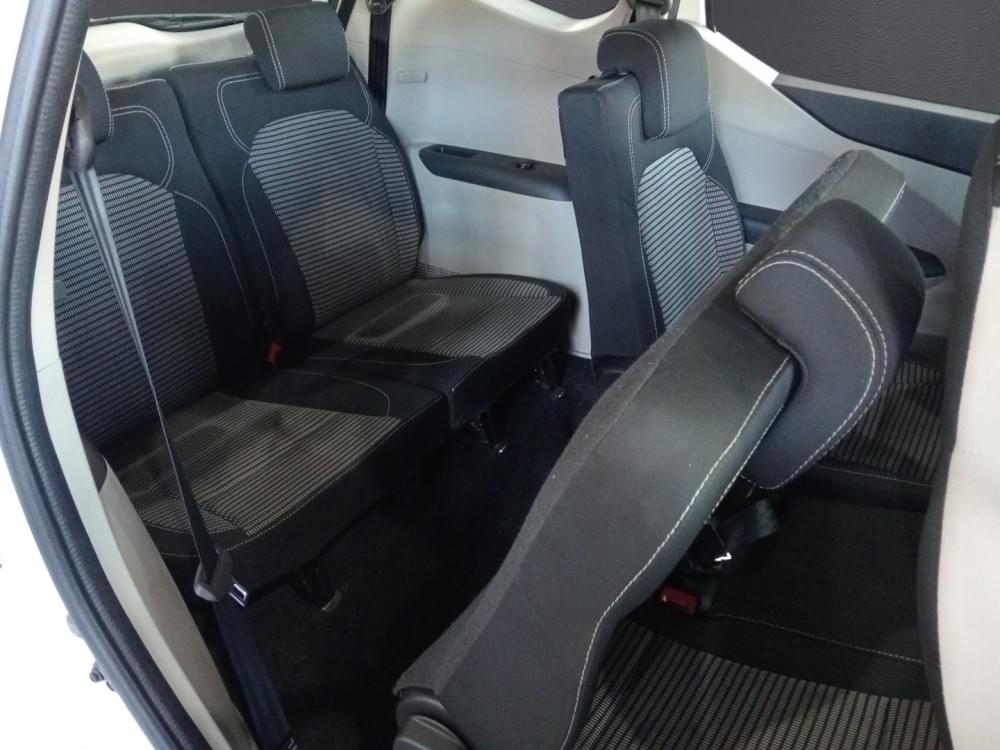 Renault Triber 1.0 Zen