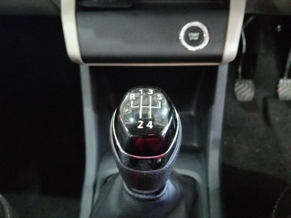 Renault Triber 1.0 Zen