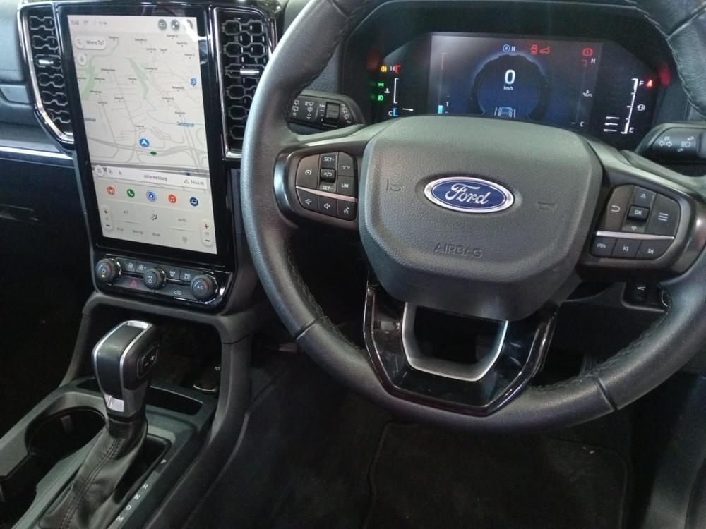 Ford Everest 2.0L Xlt 10At 4X4