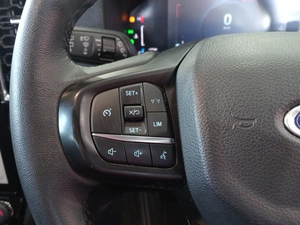 Ford Everest 2.0L Xlt 10At 4X4