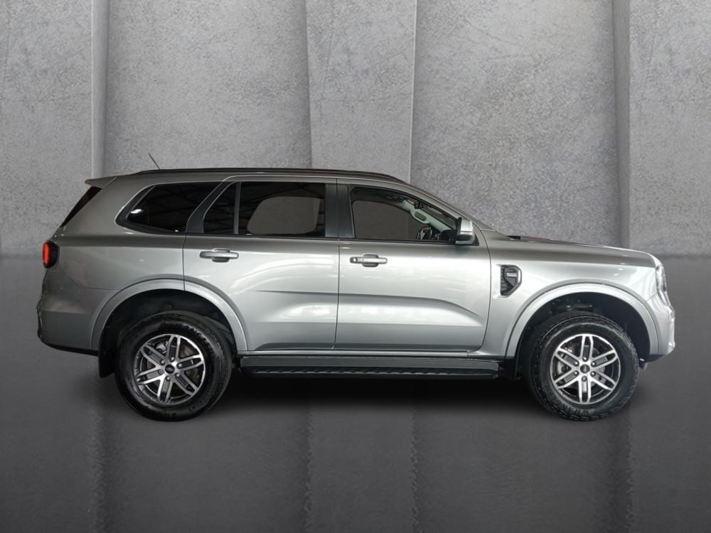 Ford Everest 2.0 Xlt 4X2 At