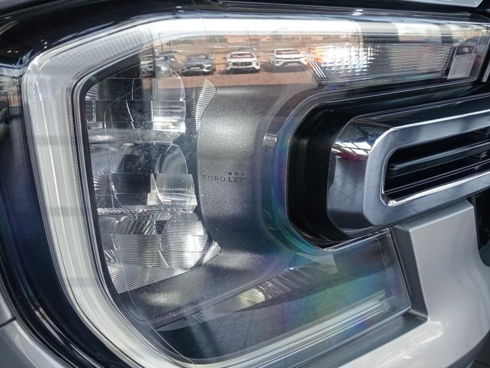 Ford Everest 2.0 Xlt 4X2 At