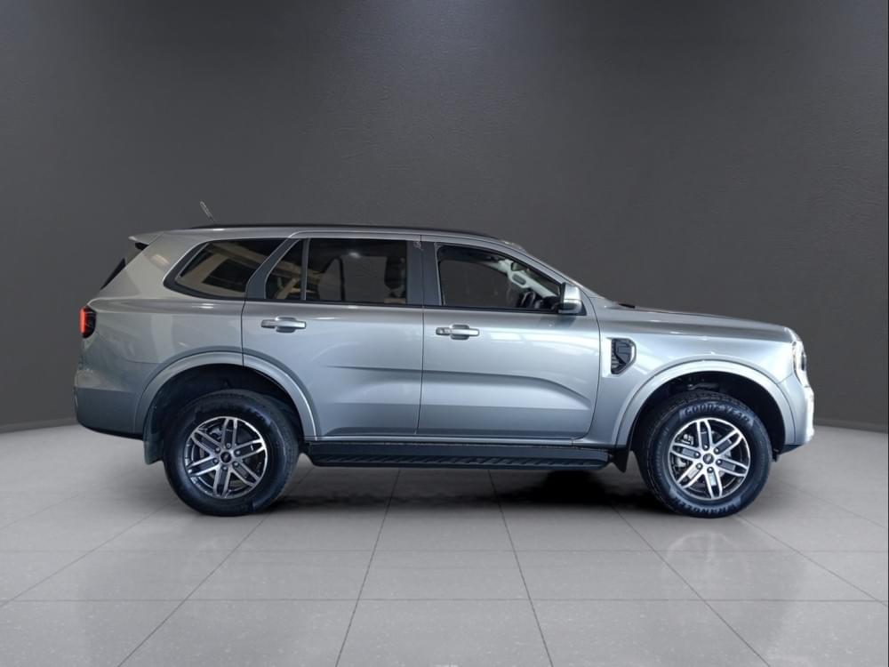 Ford Everest 2.0 Xlt 4X4 At