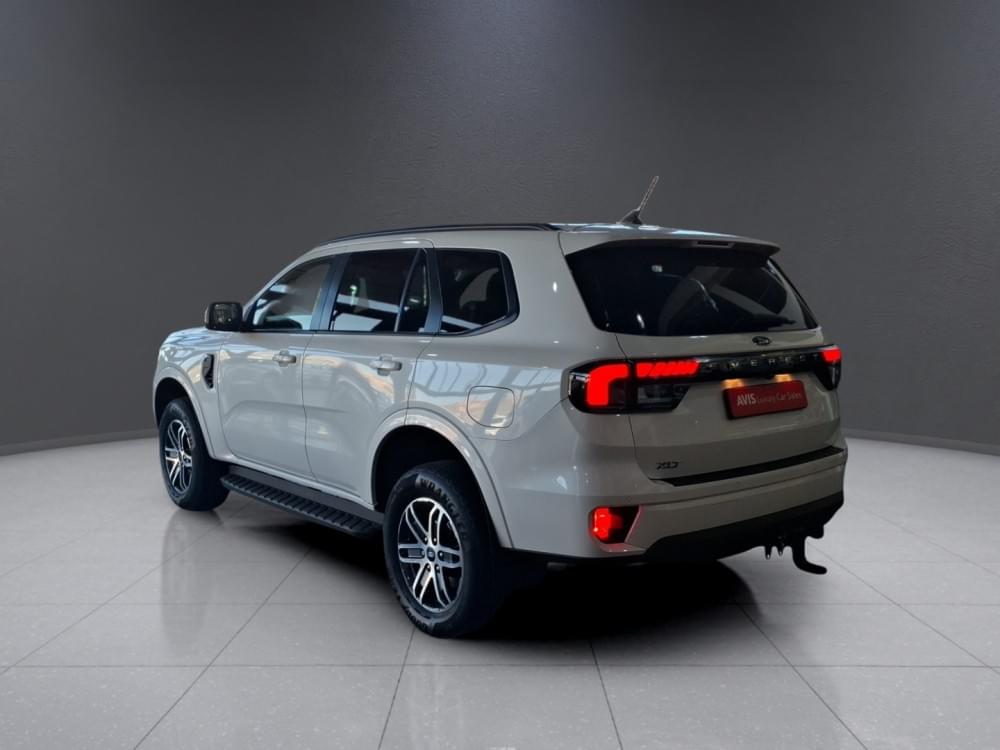 Ford Everest 2.0 Xlt 4X2 At