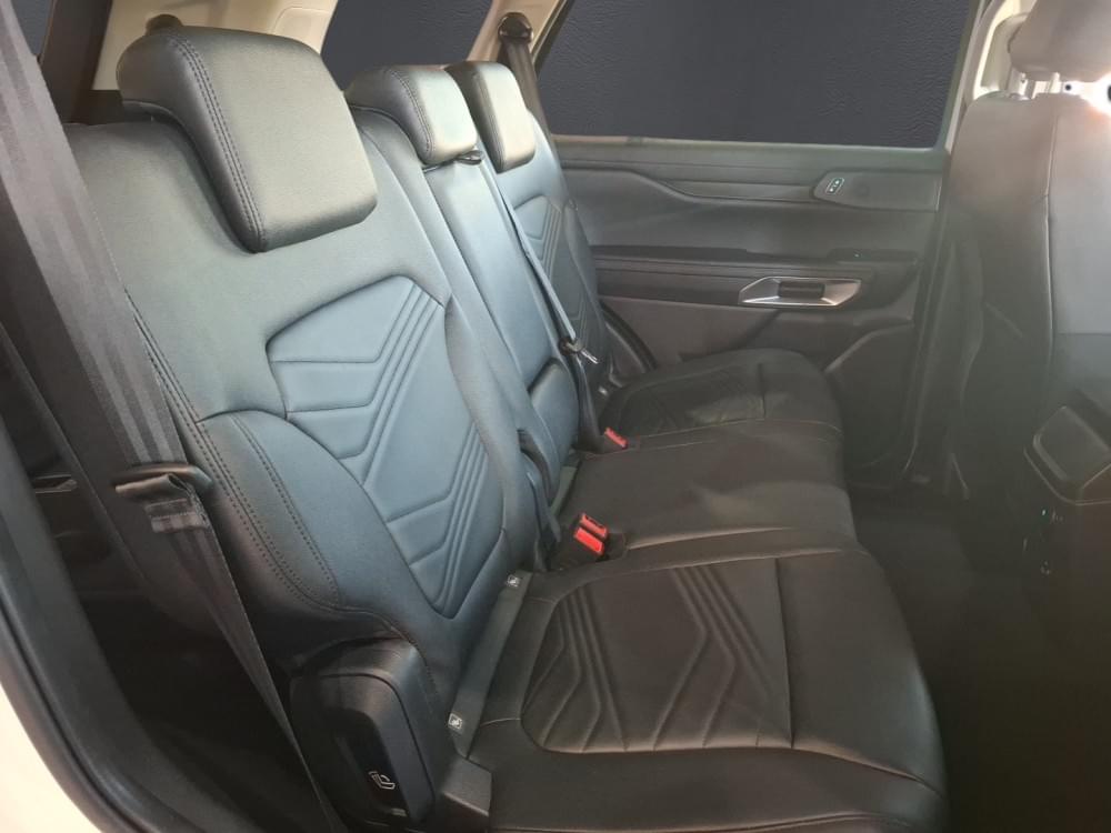Ford Everest 2.0 Xlt 4X2 At
