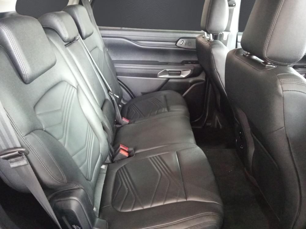 Ford Everest 2.0 Xlt 4X2 At