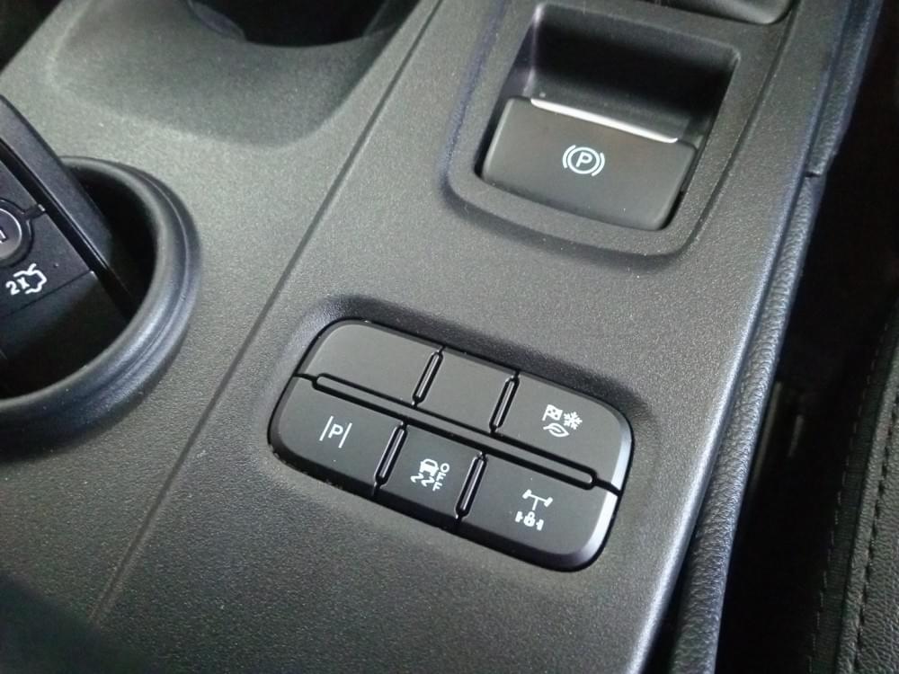 Ford Everest 2.0 Xlt 4X4 At